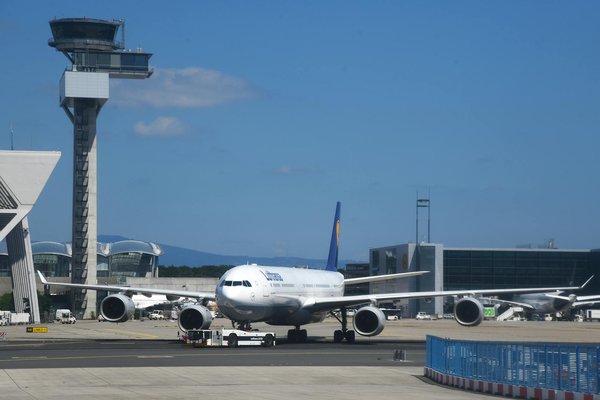 Naviguez vers l'aventure inoubliable: Location de bateau pour une expérience côtière exceptionnelle